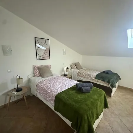 Casa Milesia- T3 דירה אלבור