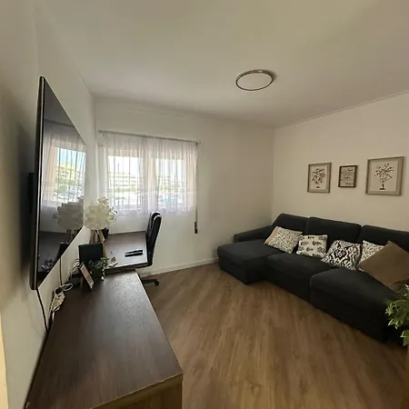 Casa Milesia- T3 * אלבור