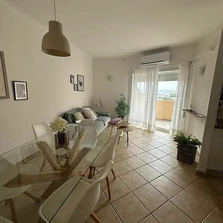 Casa Milesia- T3 אלבור